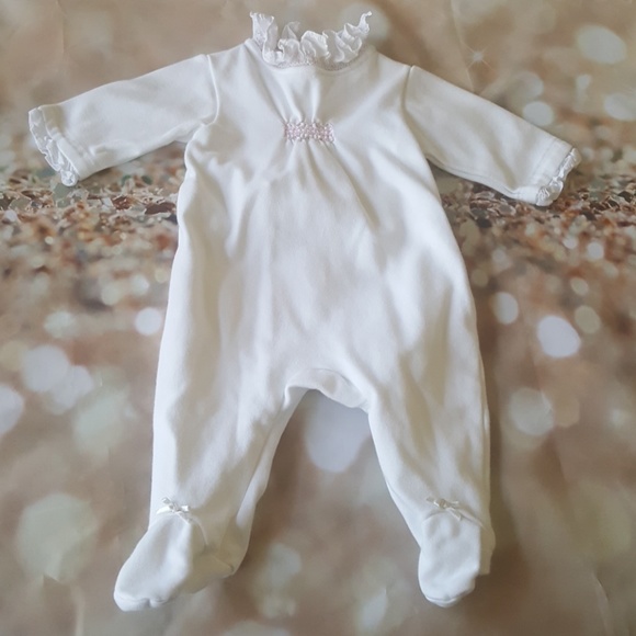 ruffle newborn sleeper